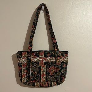 Floral quilted bag